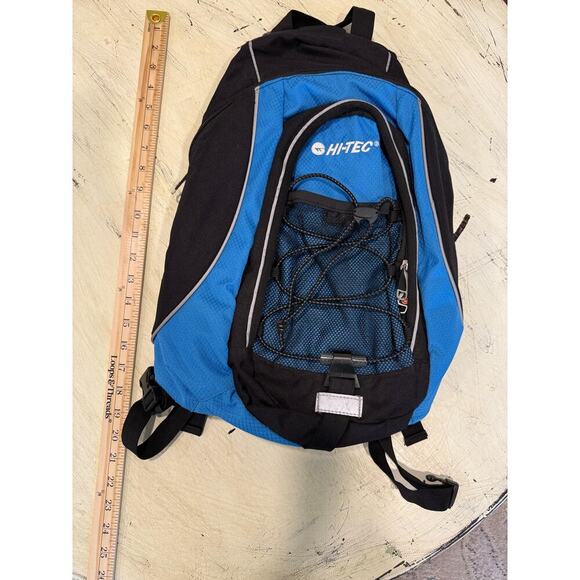 Hi-Tec Hiking / Outdoor Blue and Black Pack Backpack Gorpcore Fishing Summer - Picture 3 of 7